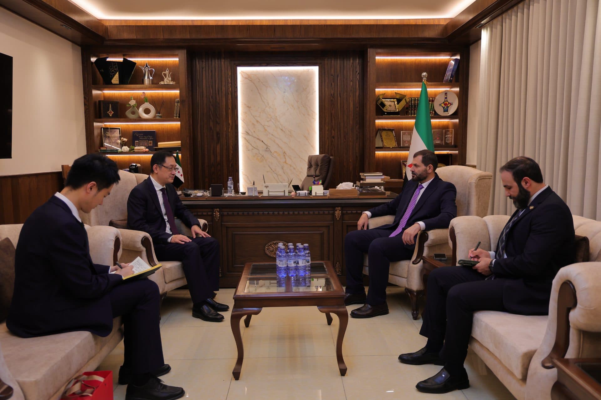 The Deputy Minister of Culture discusses with the Chinese Ambassador ways to enhance cultural cooperation