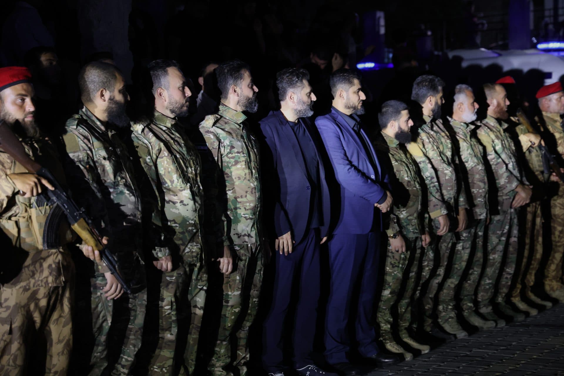 The Minister of Culture, Muhammad Yassin Al-Saleh, participated with the Governor of Idlib, Muhammad Abdul Rahman, in the funeral of the nation’s martyrs who died as a result of the explosion that occurred in an ammunition warehouse in the city of Sarmada.