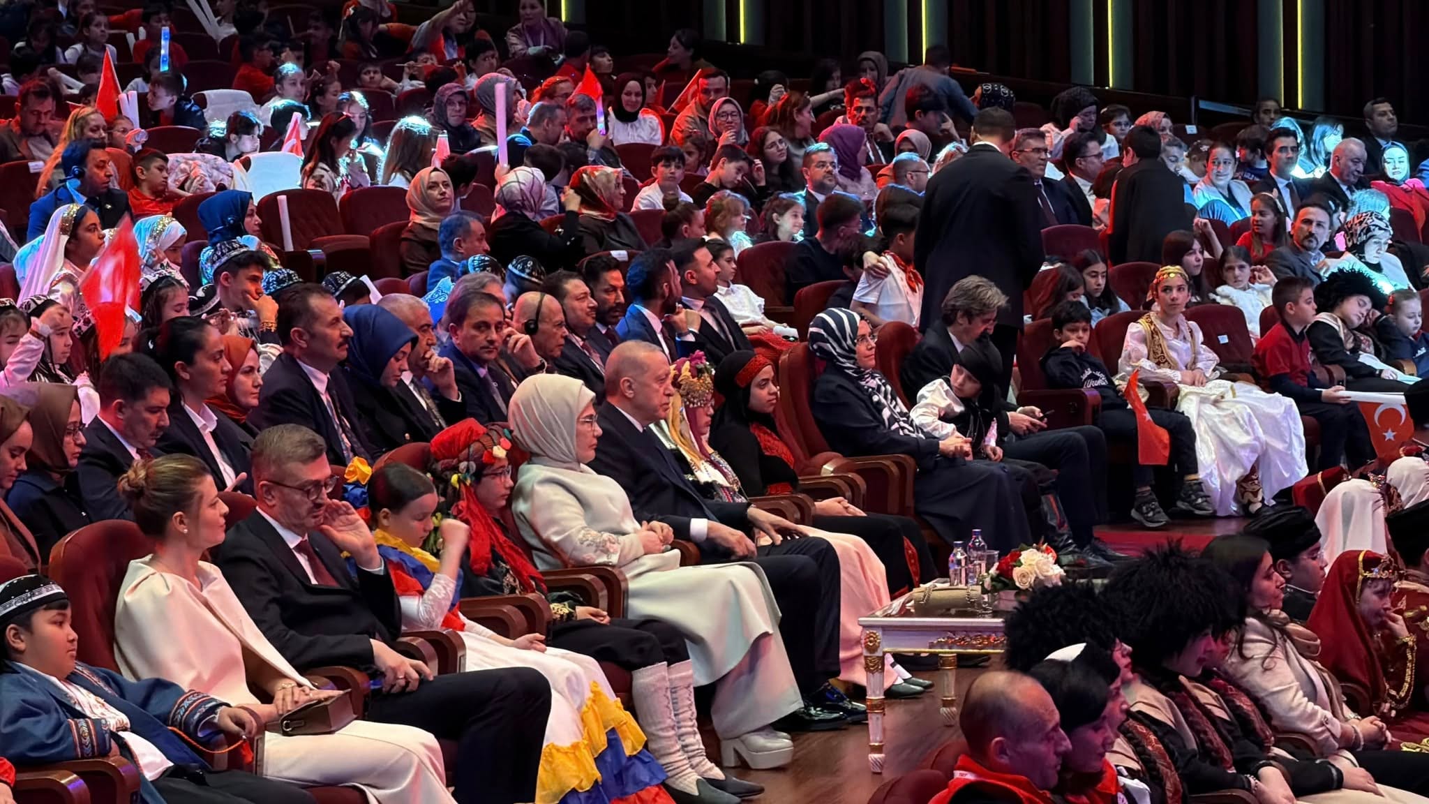 إدارة مهرجان TRT الدولي تكرّم أطفال وفدَ مديرية ثقافة الطفل في وزارة الثقافة